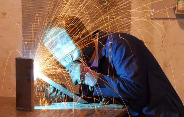 鋼結(jié)構(gòu)的加工制作流程，寫(xiě)得這么詳細(xì)，也是沒(méi)誰(shuí)了