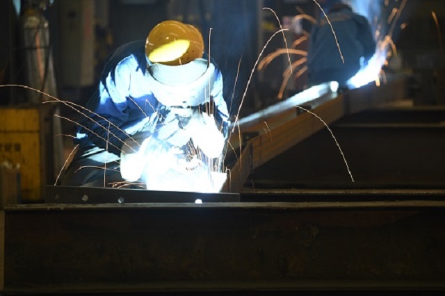 焊工：鋼結構焊接，如果不注意這2點有漏洞