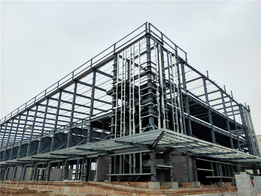 山西鋼結(jié)構(gòu)廠(chǎng)房施工實(shí)拍